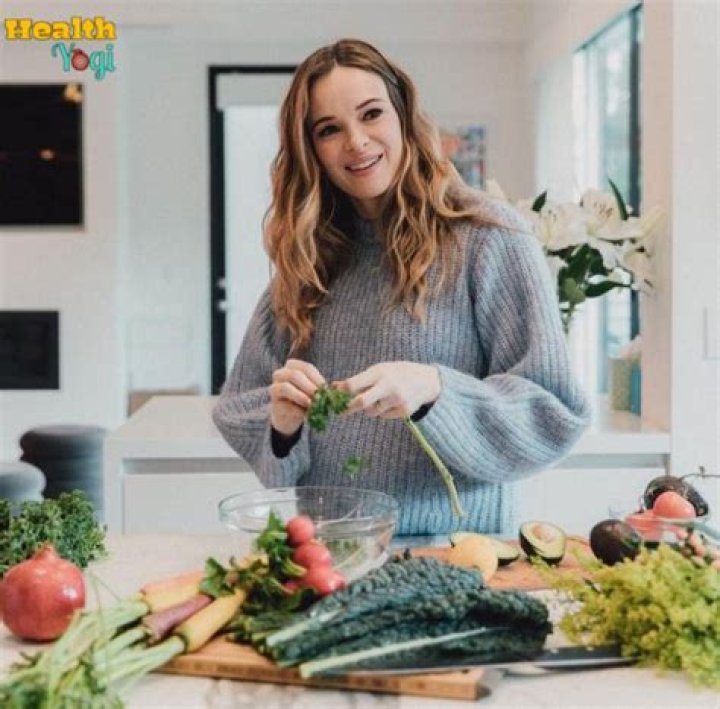 Danielle Panabaker Workout Routine