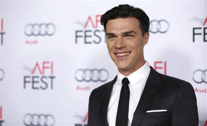 Finn Wittrock Diet Plan
