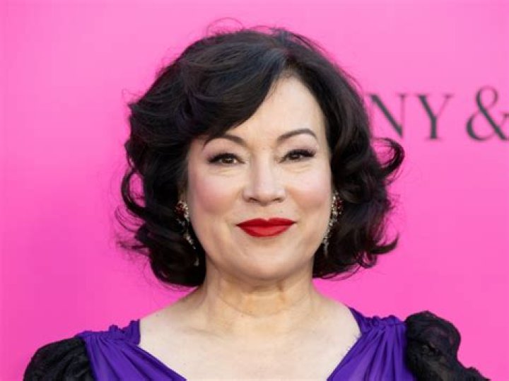 Jennifer Tilly