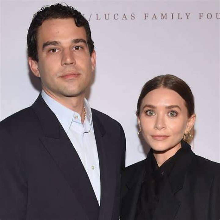 Louis Eisner father Eric and mother Lisa Louis Eisner father Eric and mother Lisa