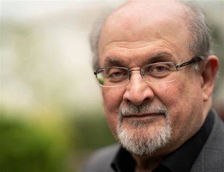 Salman Rushdie Biography