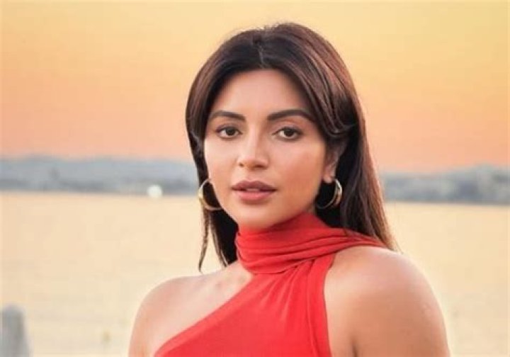 shama sikander biography