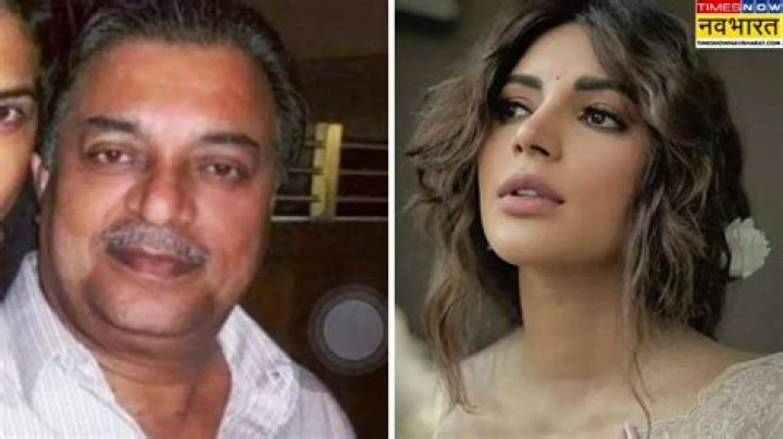 shama sikander father