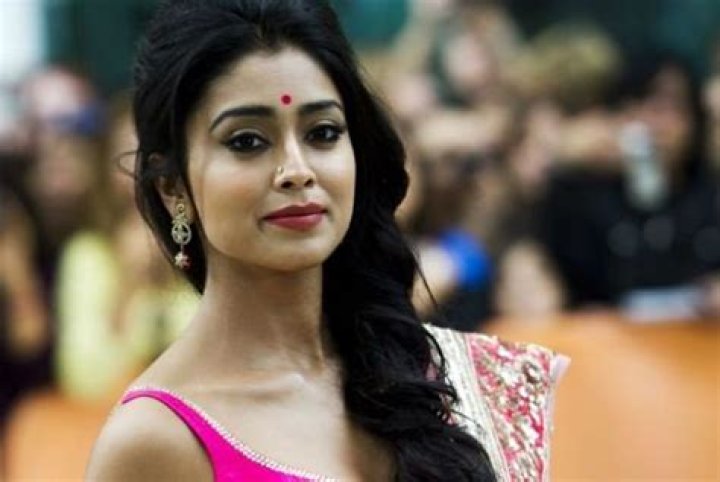 Shriya Saran Net Worth
